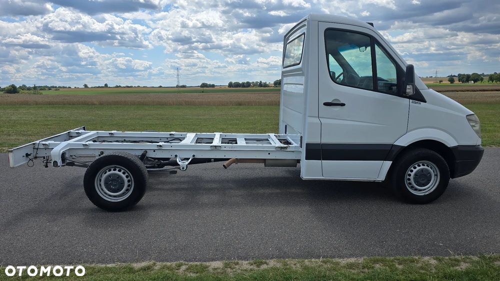 Mercedes-Benz Sprinter 318 - 10