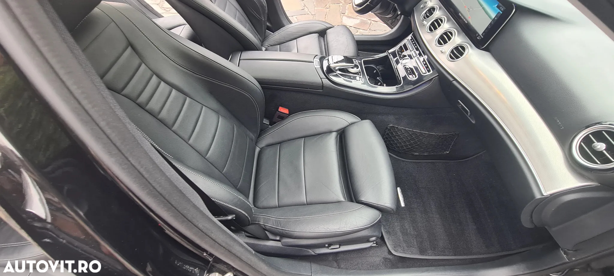 Mercedes-Benz E 220 d 9G-TRONIC AMG Line - 26