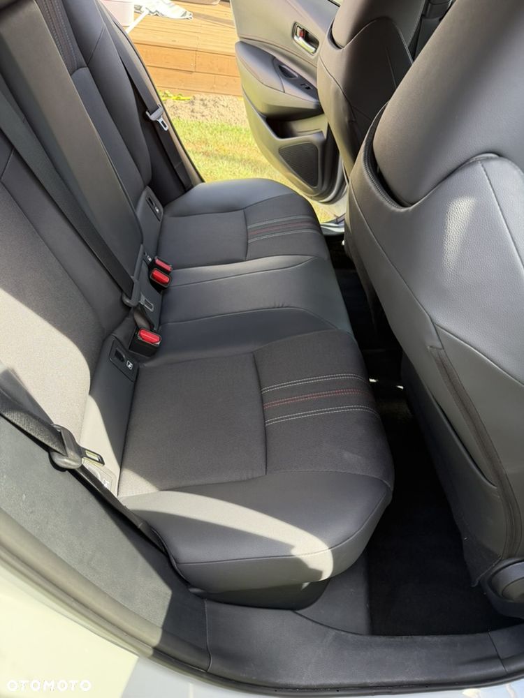 Toyota Corolla - 8