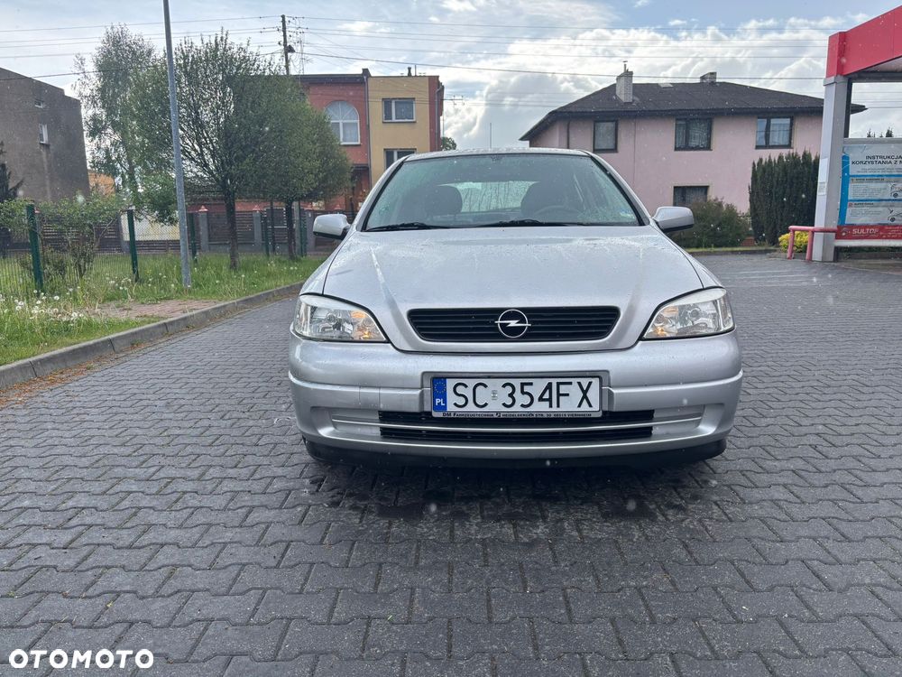 Opel Astra 1.6 16V 100 - 10