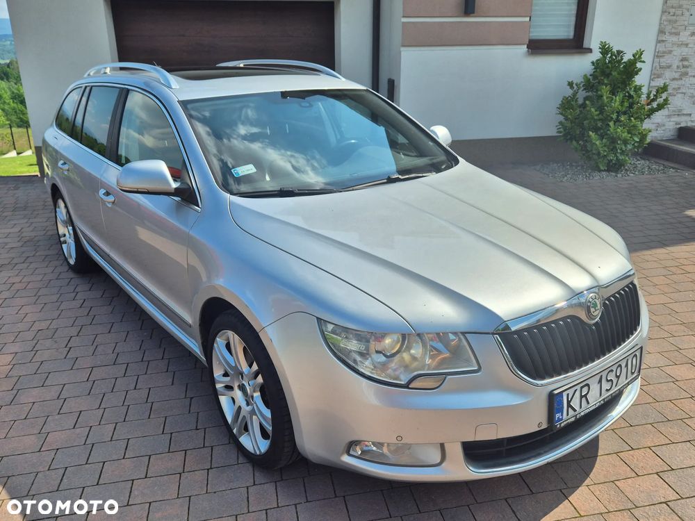 Skoda Superb 2.0 TDI DSG Exclusive - 5