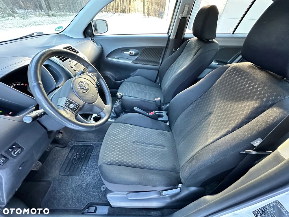 Toyota Urban Cruiser 1.33 4x2 Life - 16