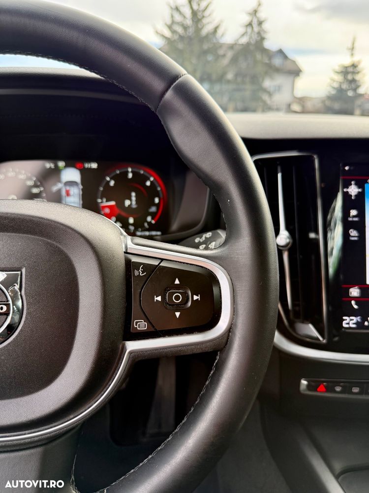 Volvo V60 B4 D Geartronic Momentum Pro - 20