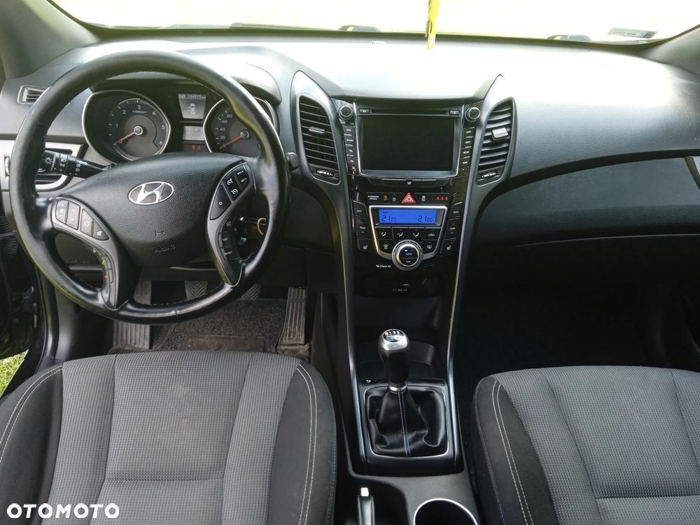Hyundai i30 1.6 CRDi BlueDrive Classic - 16