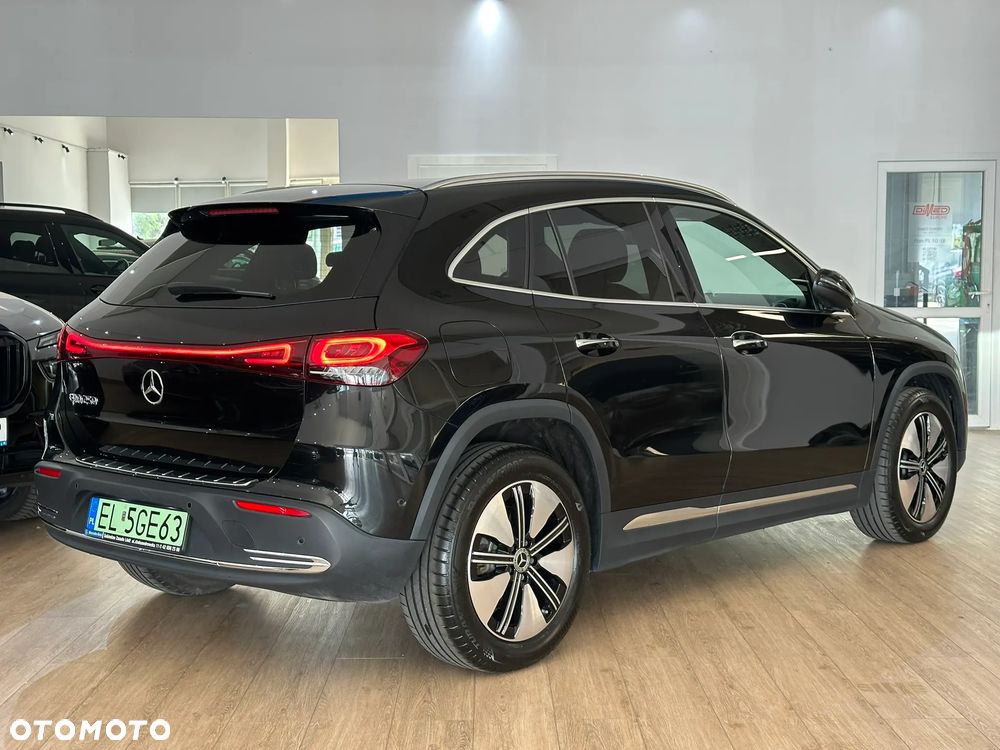 Mercedes-Benz EQA 250 66.5kWh Electric Art - 16