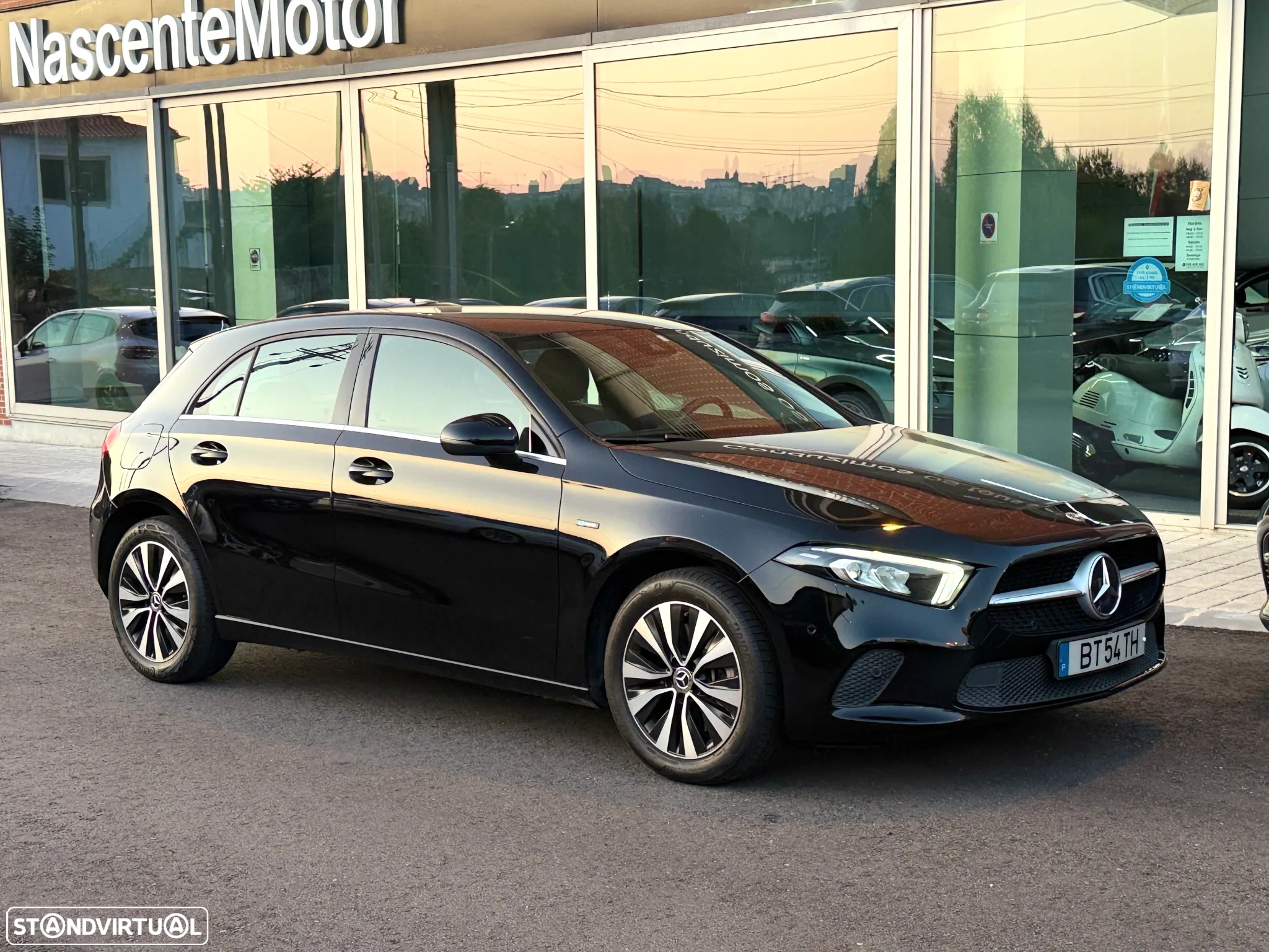 Mercedes-Benz A 250 e Style Plus - 3