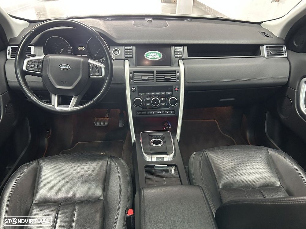 Land Rover Discovery Sport 2.0 D AWD SE - 10