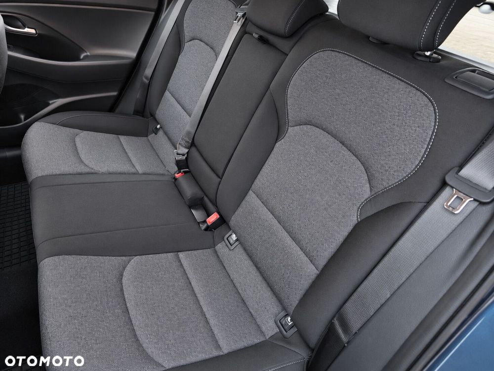Hyundai i30 1.5 T-GDI 48V Smart - 4