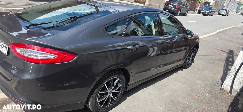 Ford Mondeo 1.5 TDCi Trend - 12