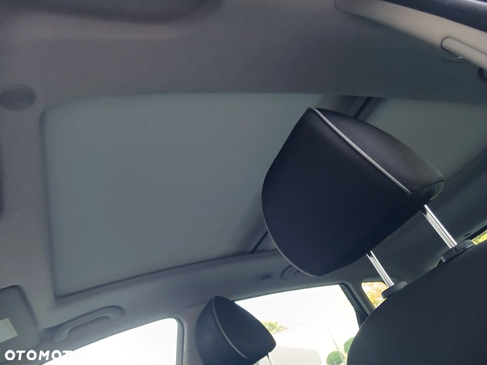 Kia Venga 1.4 CVVT Attract - 17