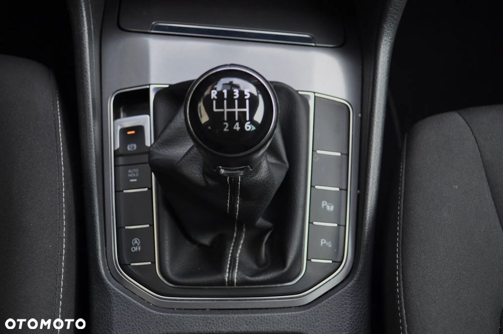 Volkswagen Golf Sportsvan 1.2 TSI BlueMotion Technology Lounge - 21