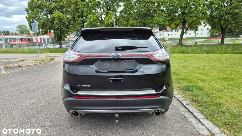 Ford Edge - 6