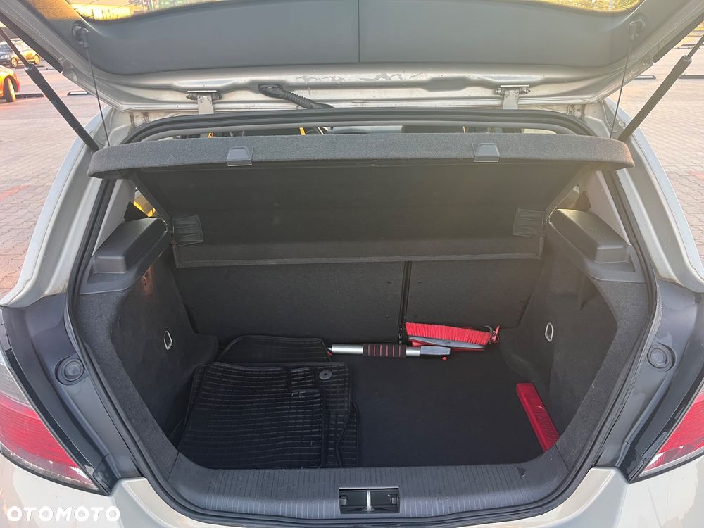 Opel Astra - 13