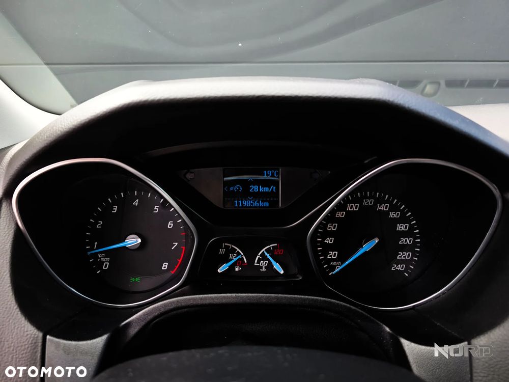 Ford Focus 1.0 EcoBoost STart-Stopp-System TITANIUM - 18
