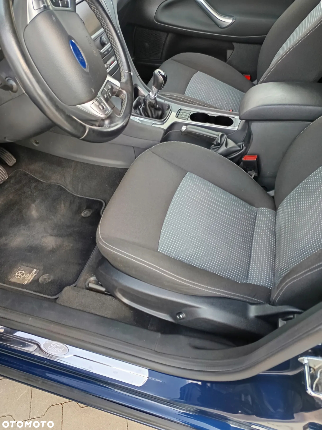 Ford Mondeo - 19