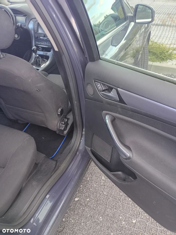 Ford Mondeo 2.0 TDCi Titanium - 12