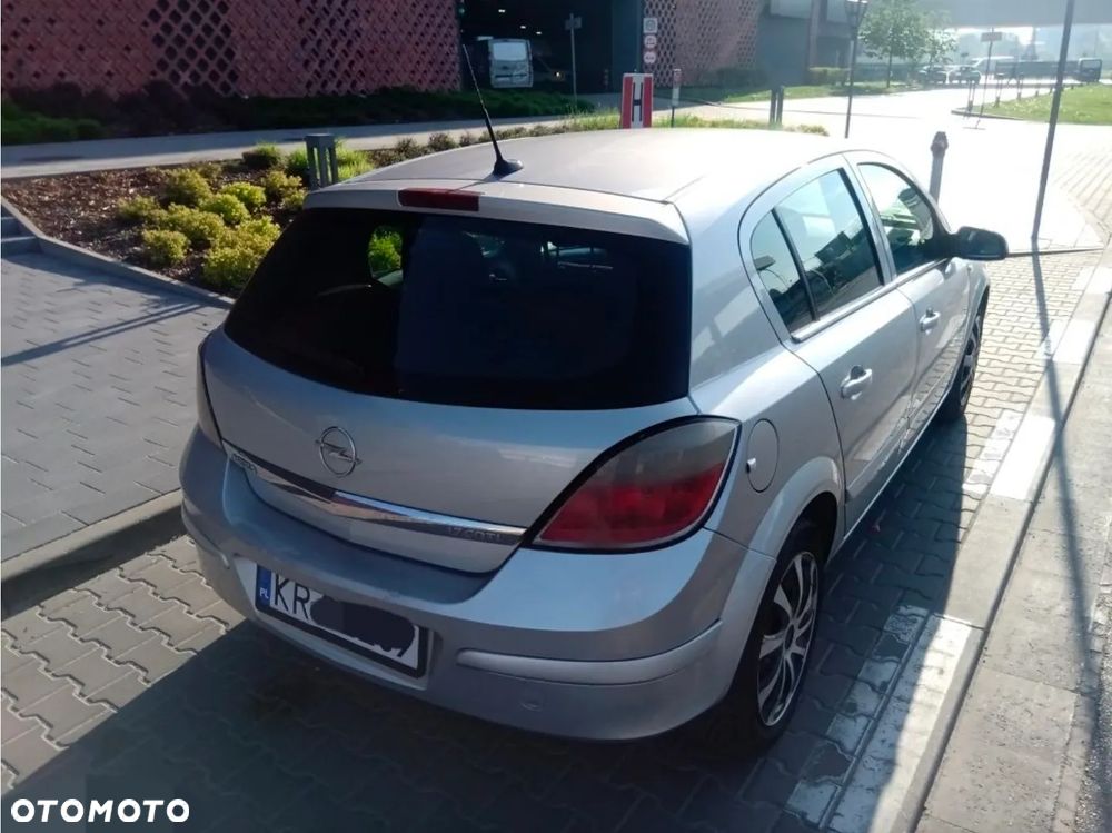 Opel Astra 1.7 CDTI Cosmo - 8