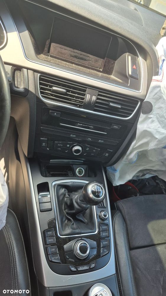 Audi A4 Avant 2.0 TDI - 6