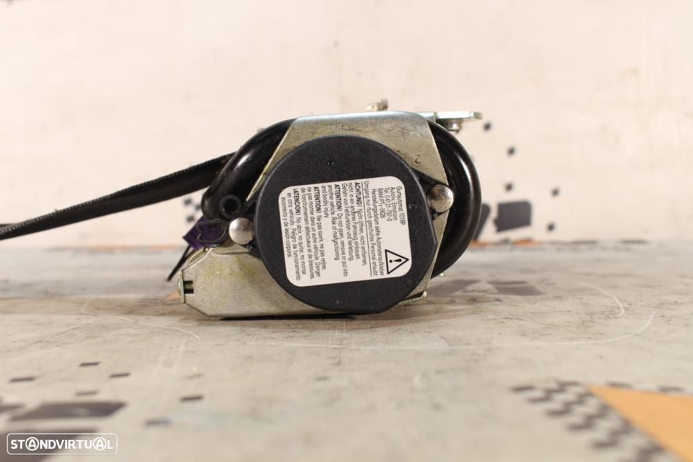 Cinto Frontal Direito Audi A3 (8P1)  8P4857706d / 604443200 / Direito - 4