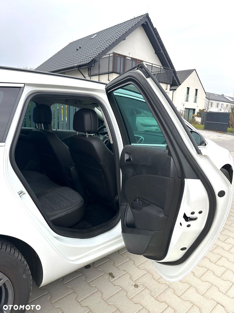 Opel Astra 1.4 Turbo ENERGY - 17