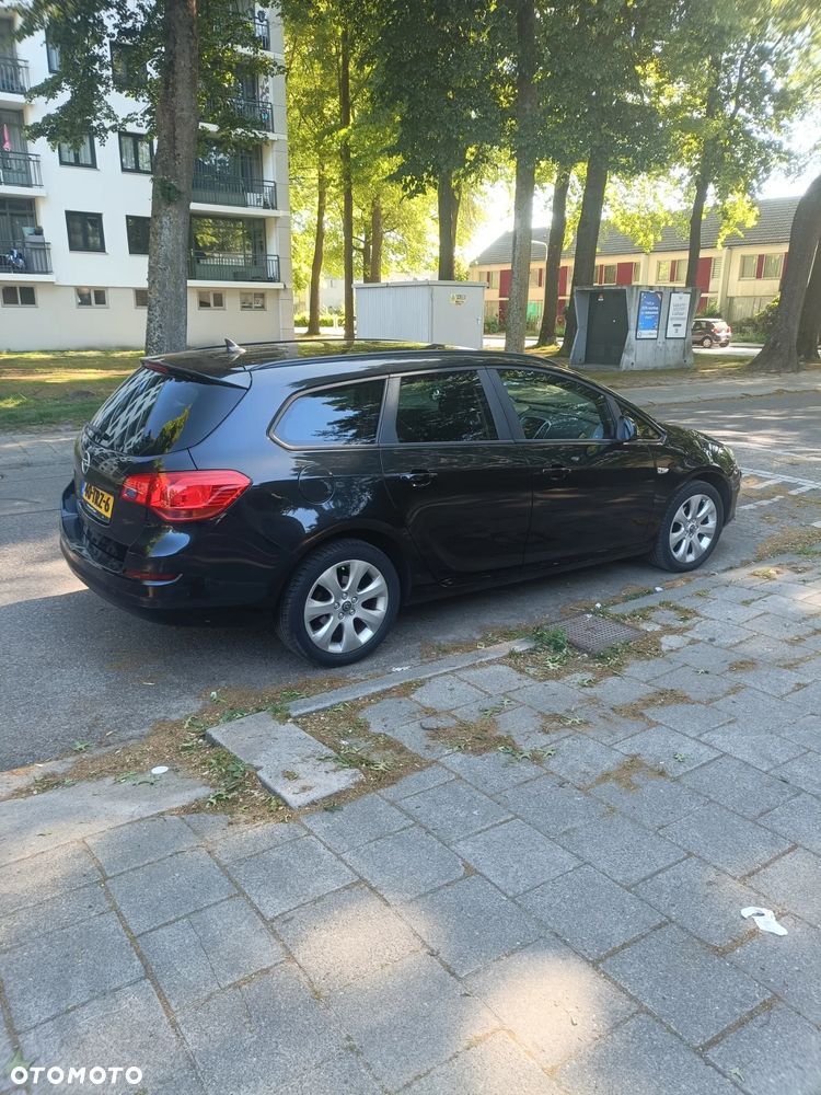 Opel Astra 1.4 Turbo ecoFLEX Start/Stop - 2