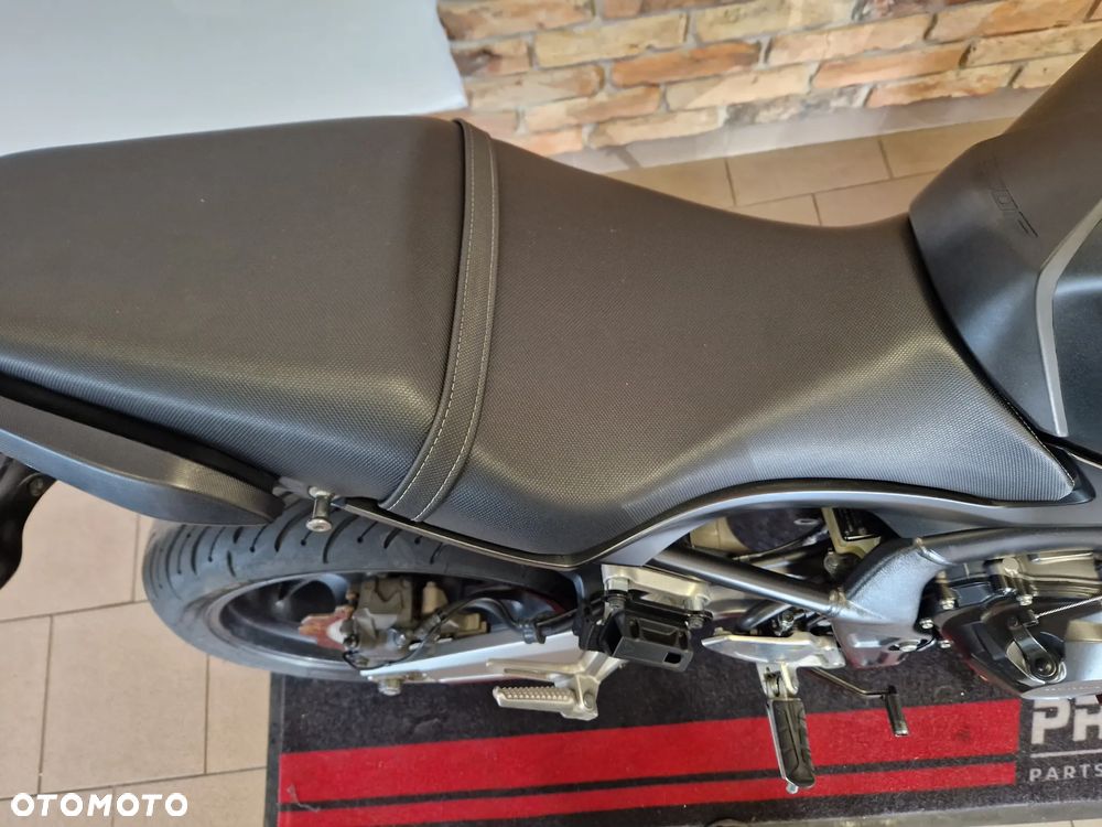 Honda CB - 29