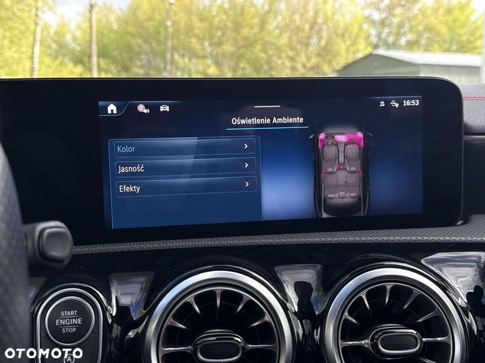 Mercedes-Benz CLA - 26