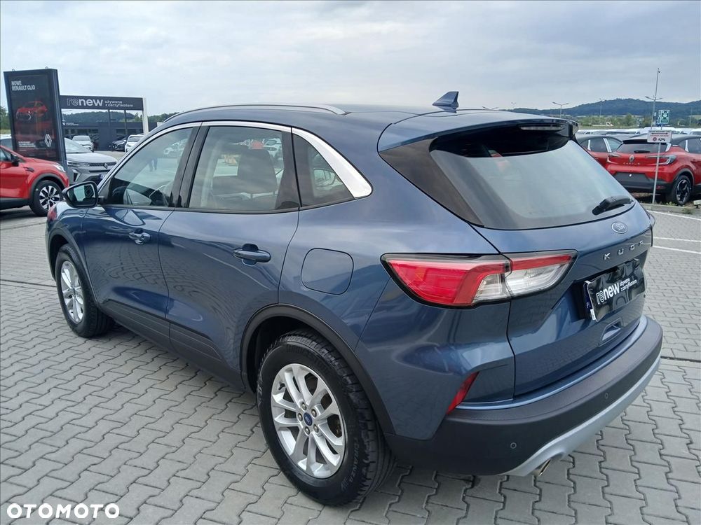 Ford Kuga - 4