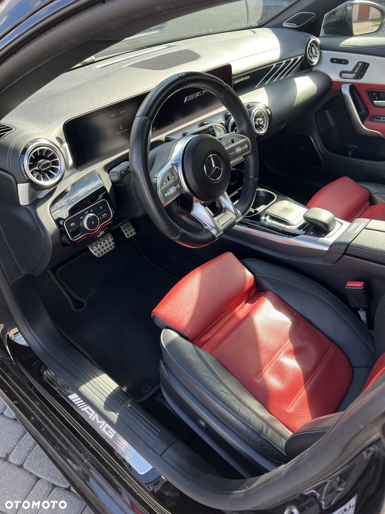 Mercedes-Benz CLA AMG 45 4-Matic 8G-DCT - 11