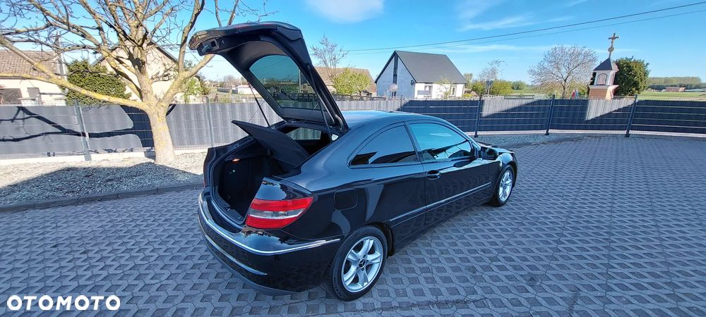 Mercedes-Benz CLC - 39