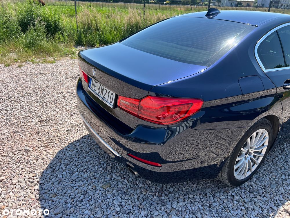 BMW Seria 5 530d Luxury Line - 8