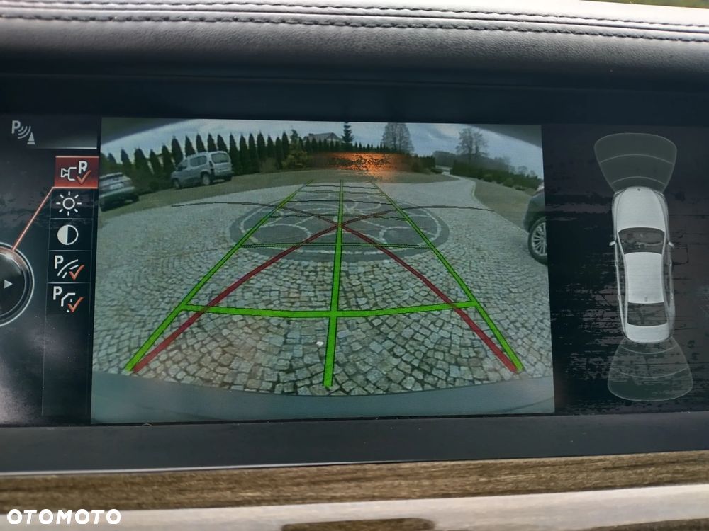 BMW Seria 7 730Ld - 13