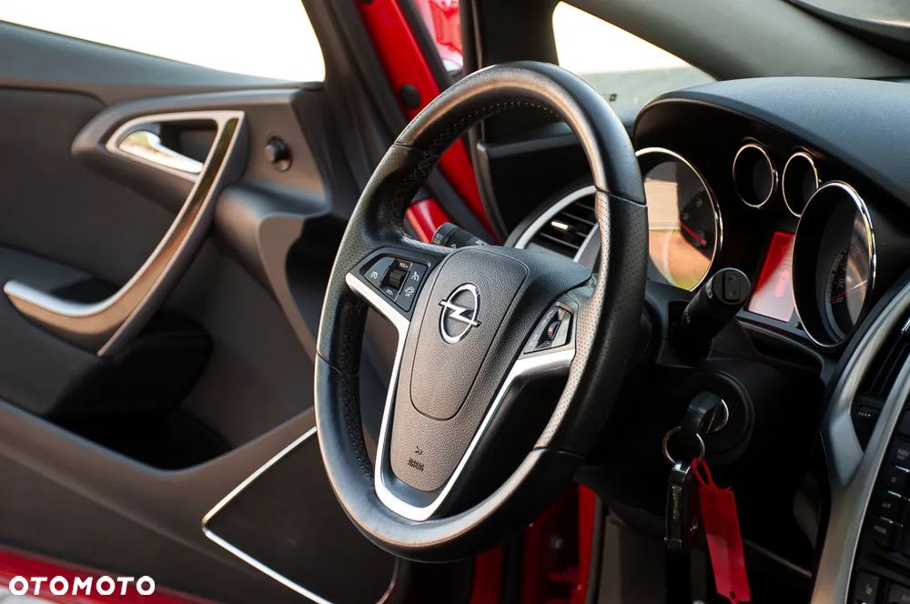 Opel Astra 1.4 Turbo Innovation - 28