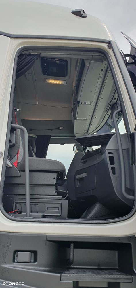 Renault Renault Trucks T HIGH T4X2 13L E6 - 10