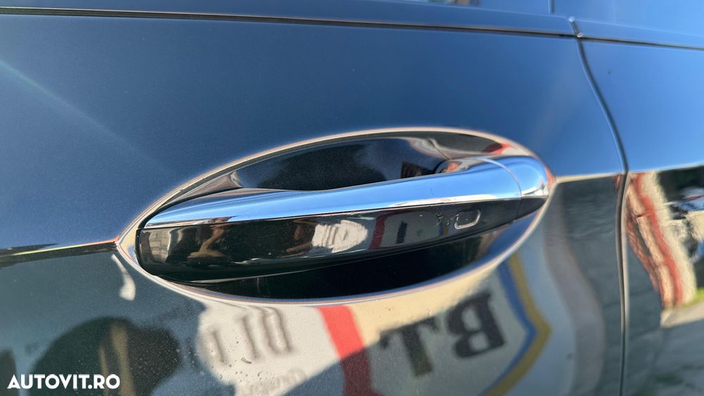 Mercedes-Benz E 220 d 9G-TRONIC Avantgarde - 32