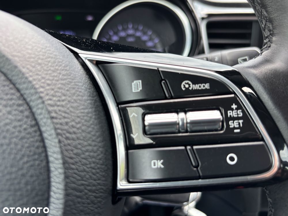 Kia Ceed 1.6 CRDi SCR L Business Line DCT - 16