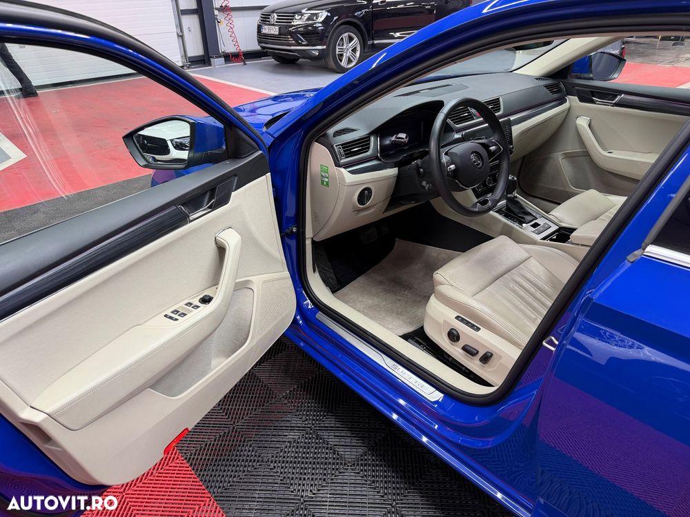 Skoda Superb 2.0 TDI DSG Style - 9