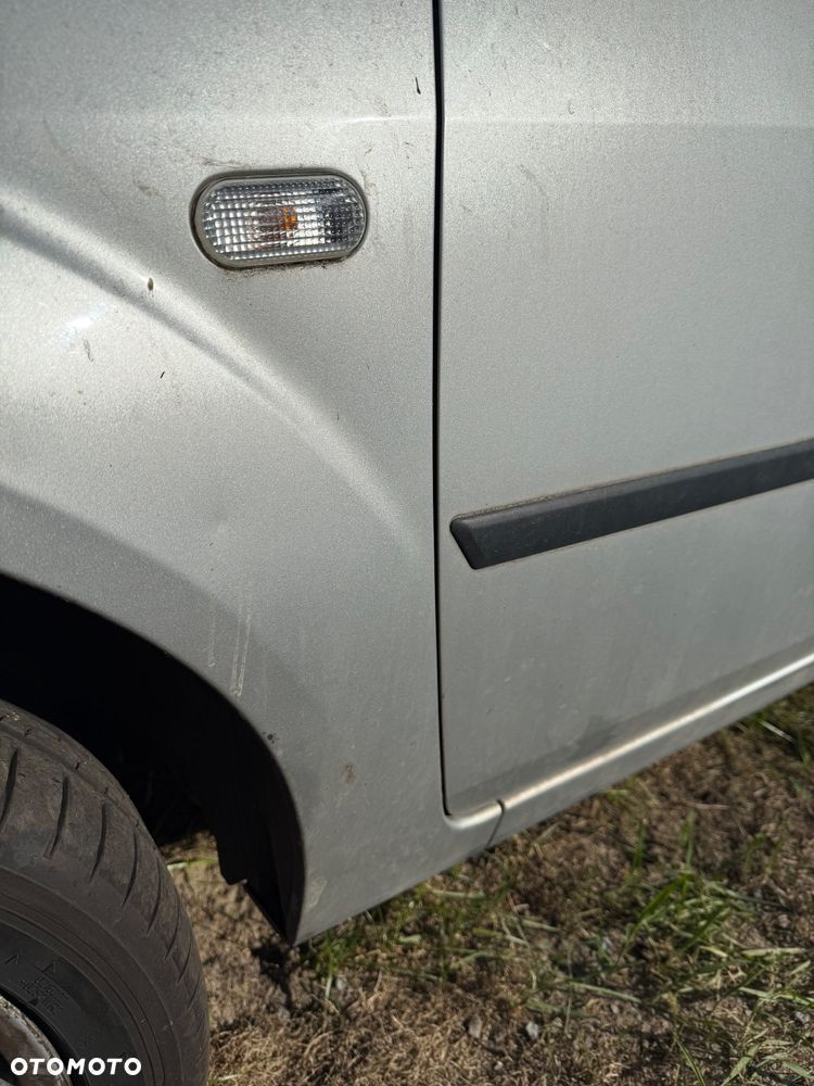 Ford Fiesta 1.4 Ghia - 8