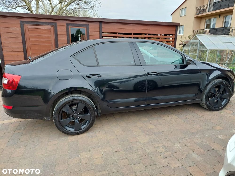 Skoda Octavia 1.4 TSI Elegance DSG - 7