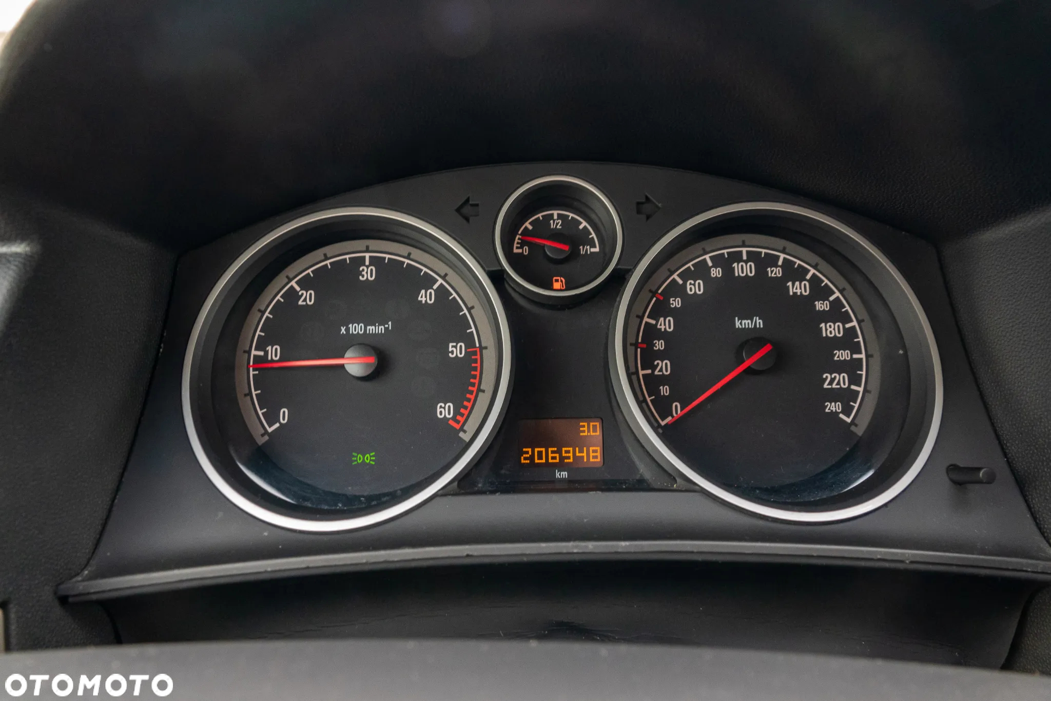 Opel Astra - 25