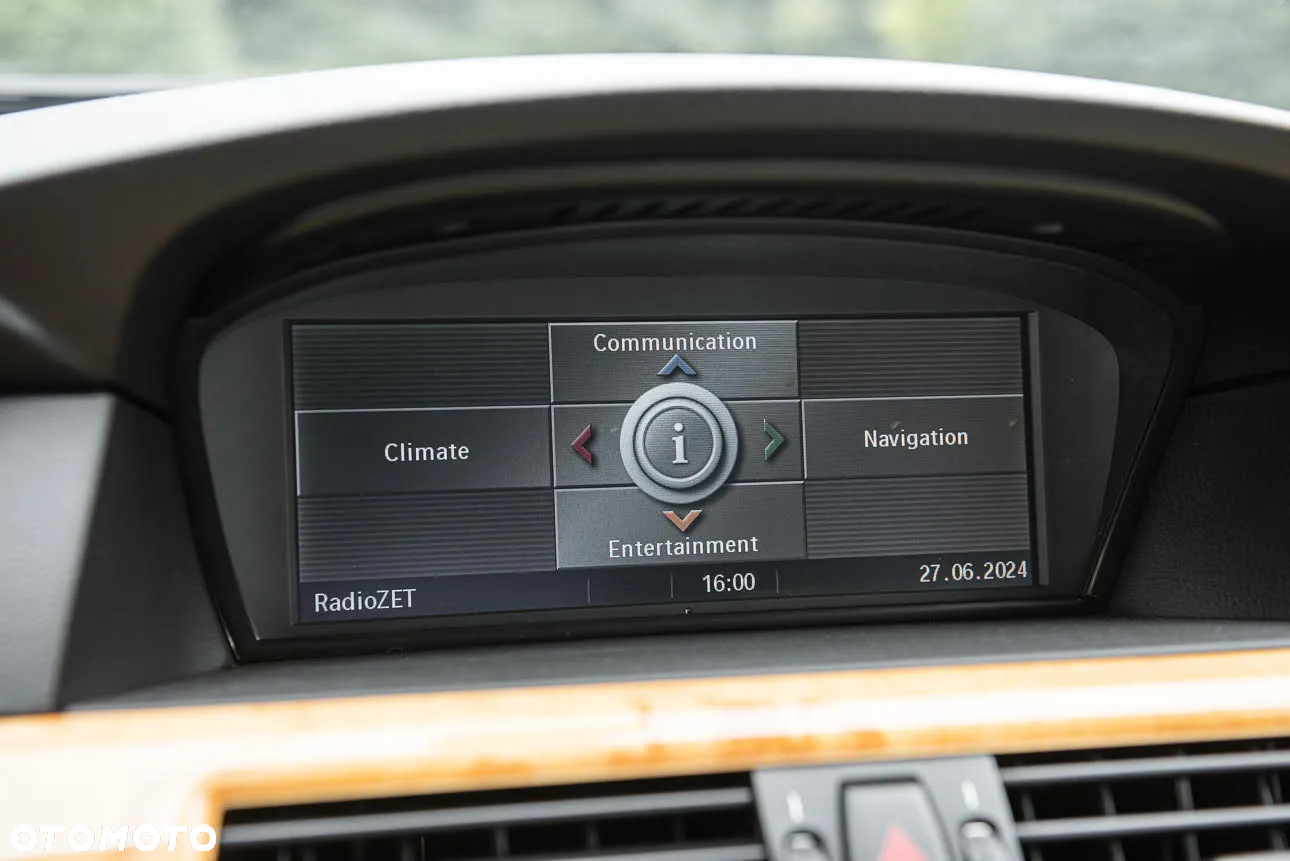BMW M5 Standard - 23
