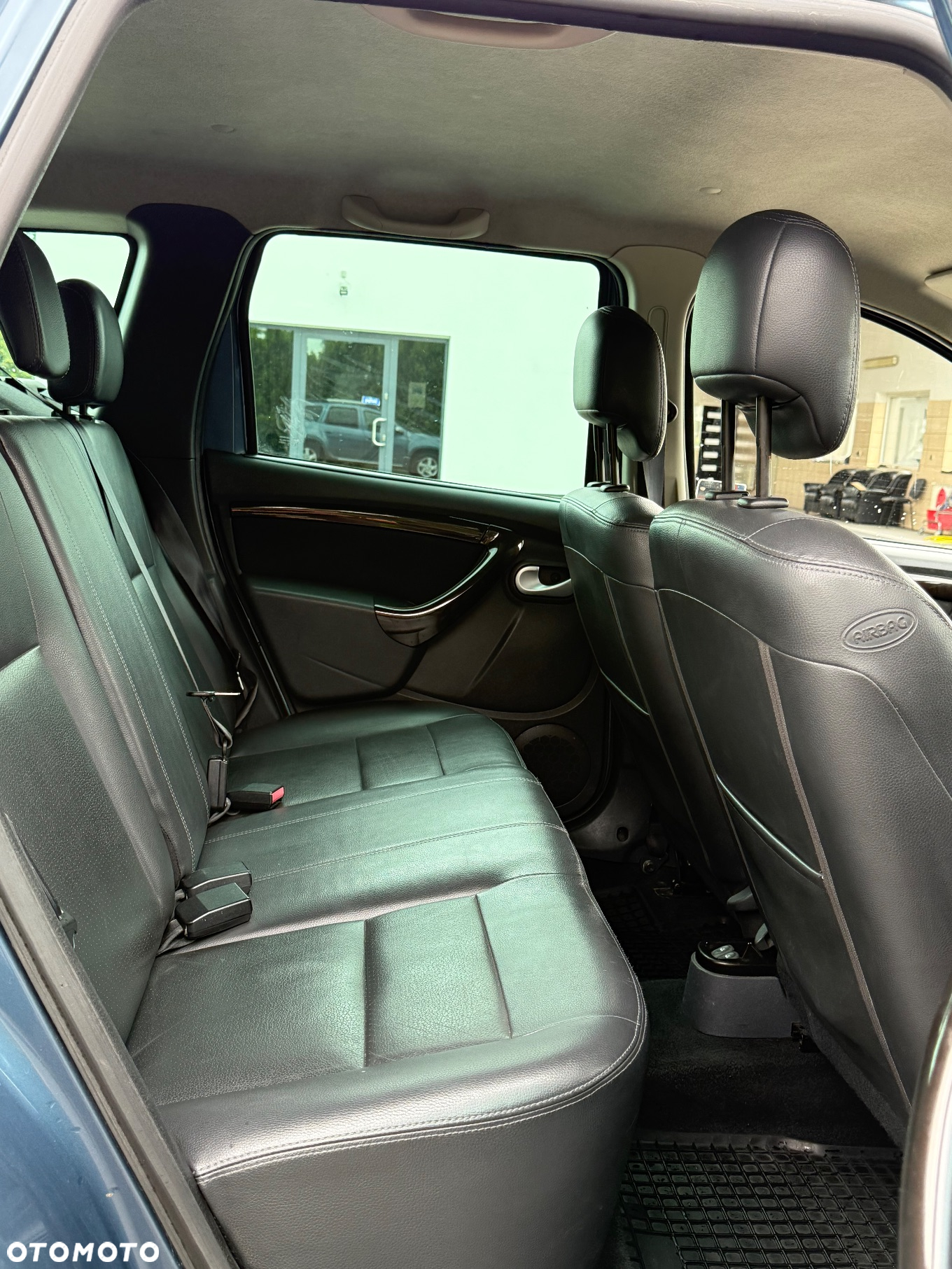 Dacia Duster 1.5 dCi Laureate - 6