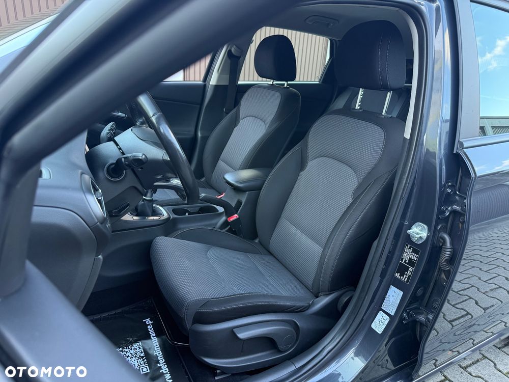 Hyundai i30 1.5 DPI Classic + - 6