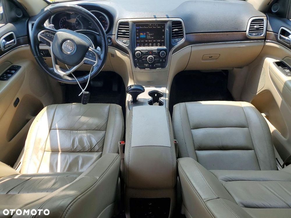 Jeep Grand Cherokee - 8