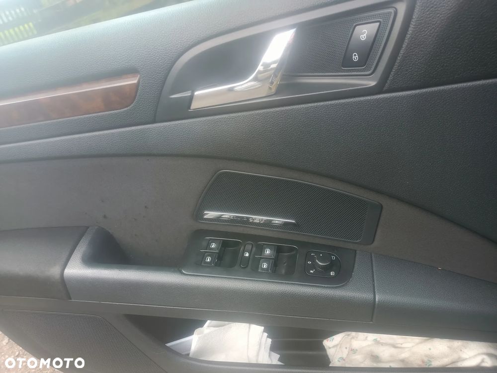 Skoda Superb 2.0 TDI Elegance - 11