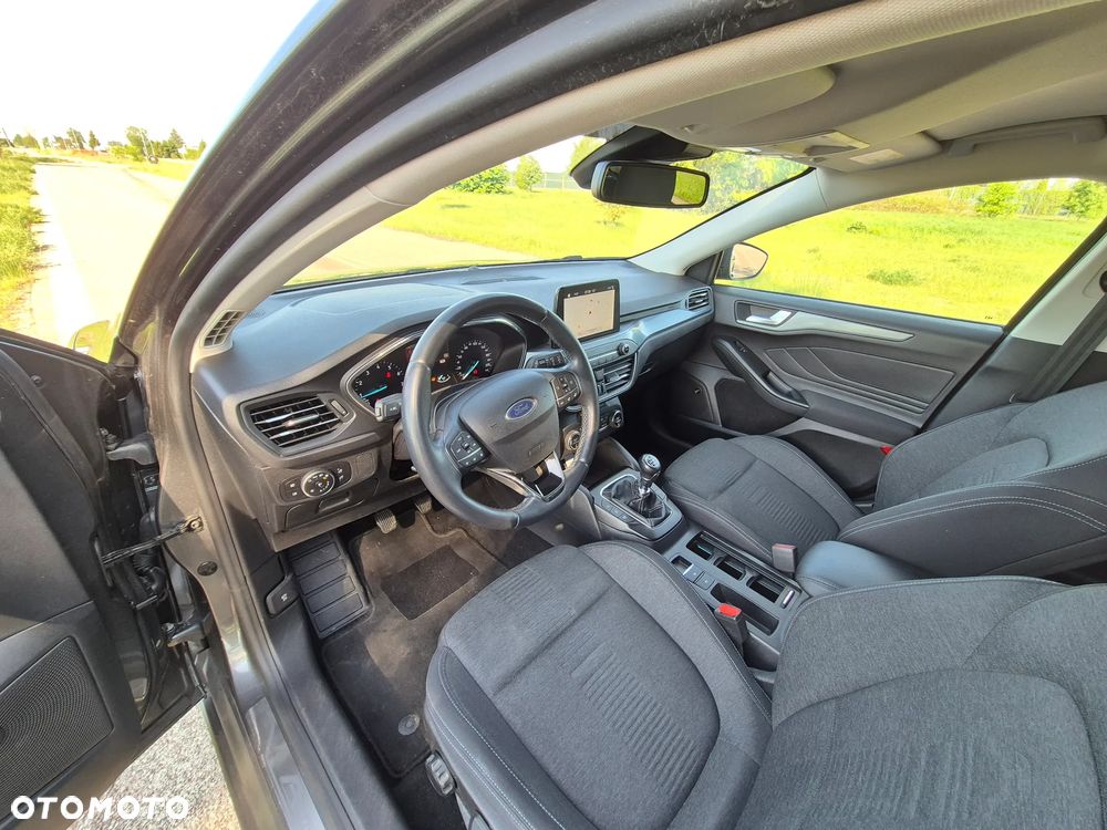 Ford Focus SW 1.0 EcoBoost Hybrid ACTIVE - 26