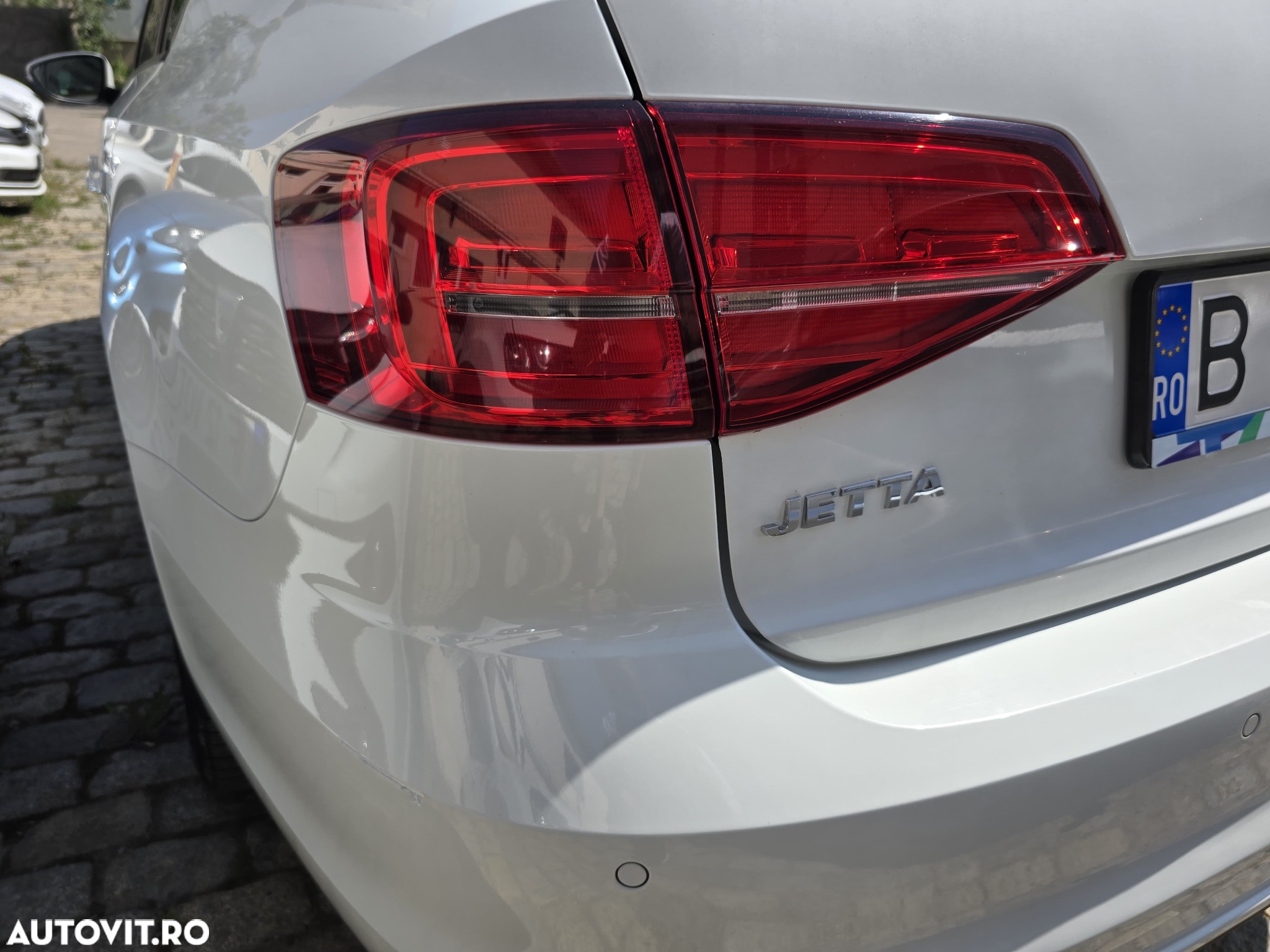 Volkswagen Jetta 1.4 TSI DSG Highline - 23