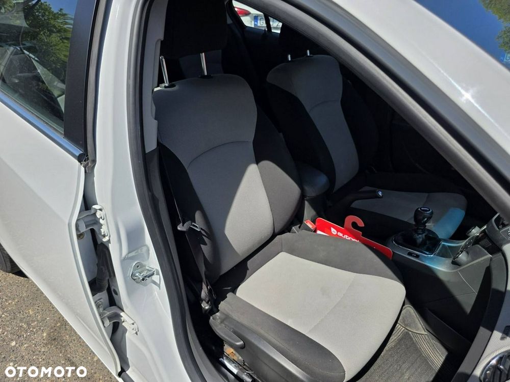 Chevrolet Cruze 1.8 LS - 20