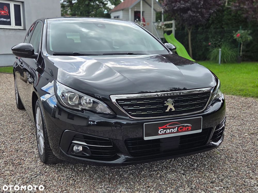 Peugeot 308 - 23