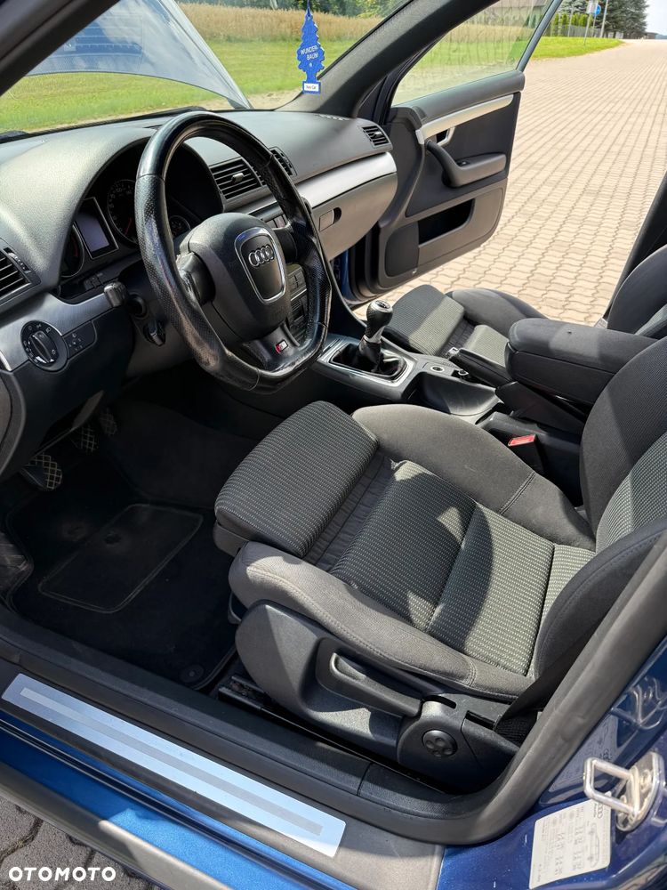 Audi A4 - 30